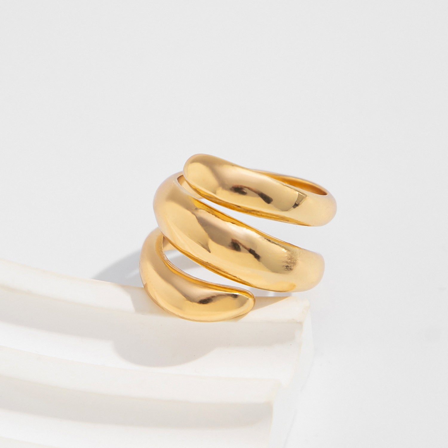 Stainless steel geometric wraparound ring