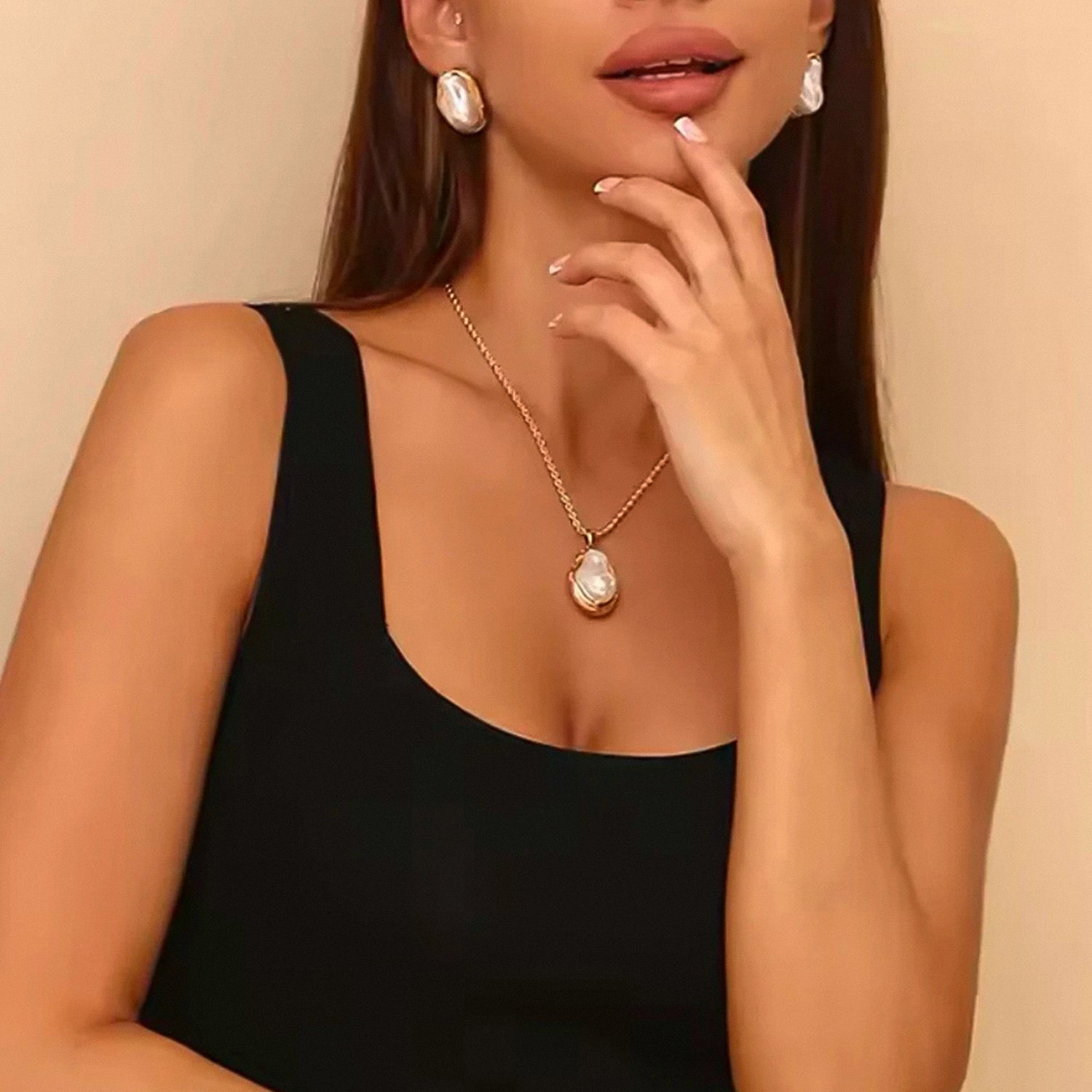 Stainless steel Baroque pearl stud earrings