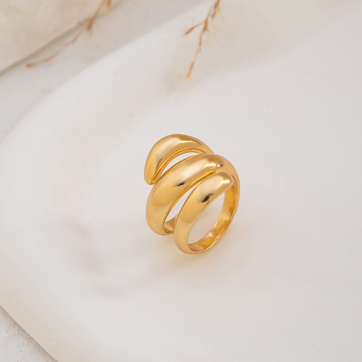 Stainless steel geometric wraparound ring