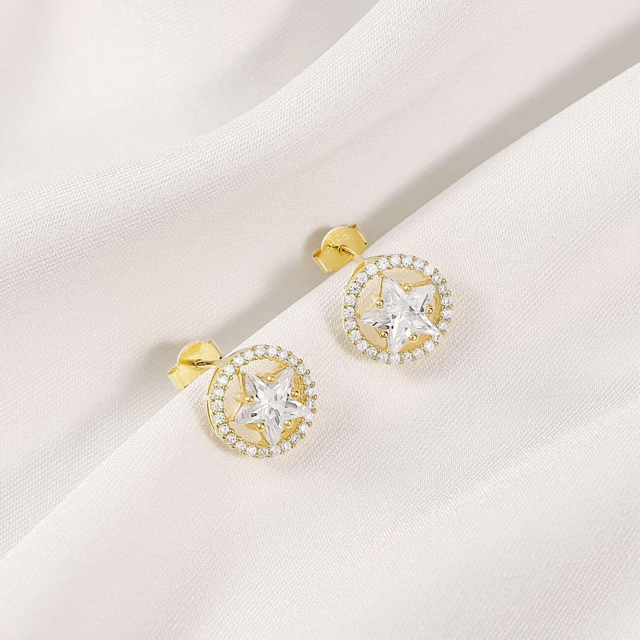 Echo of Chandelier Spark Earrings