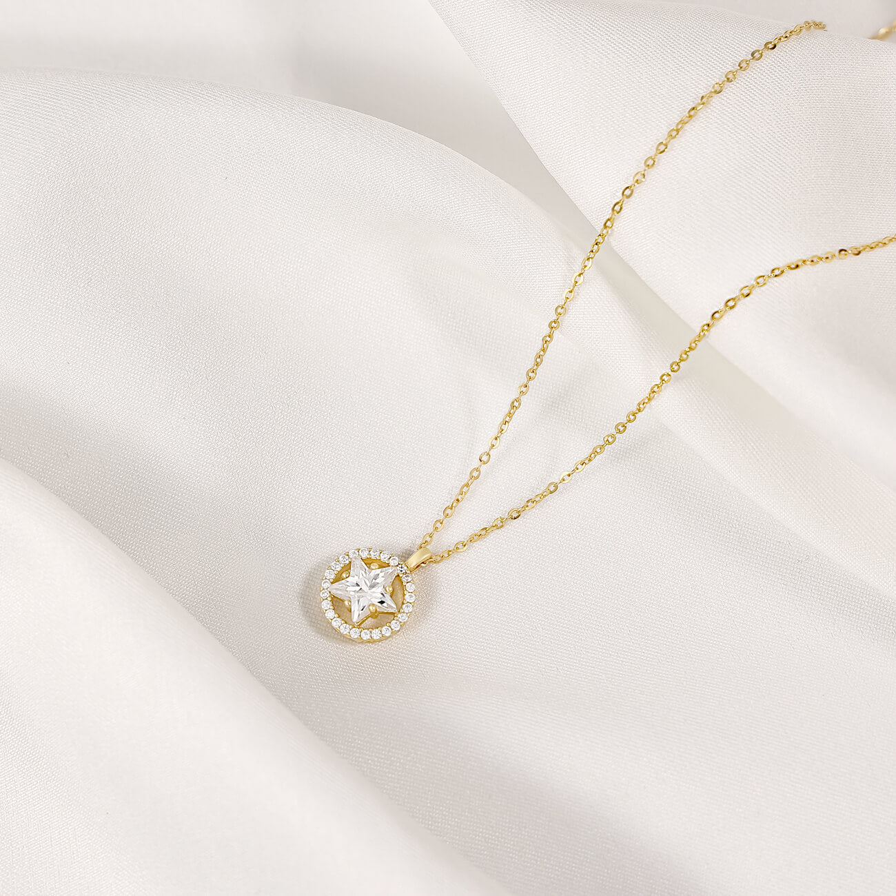 Echo of Chandelier Spark Necklace