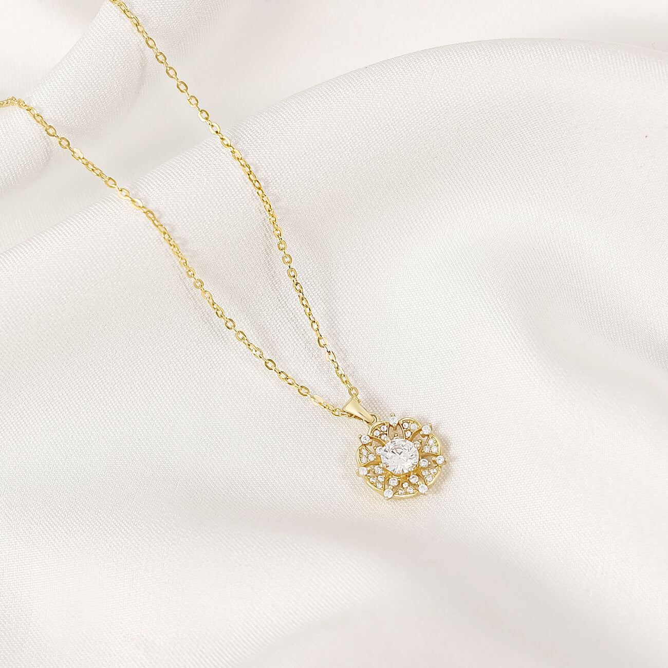 Echo of Floral Silhouette Necklace