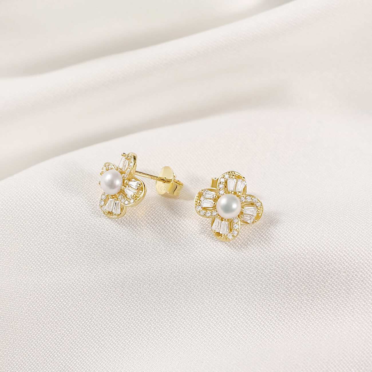 Floral Brooch Earrings