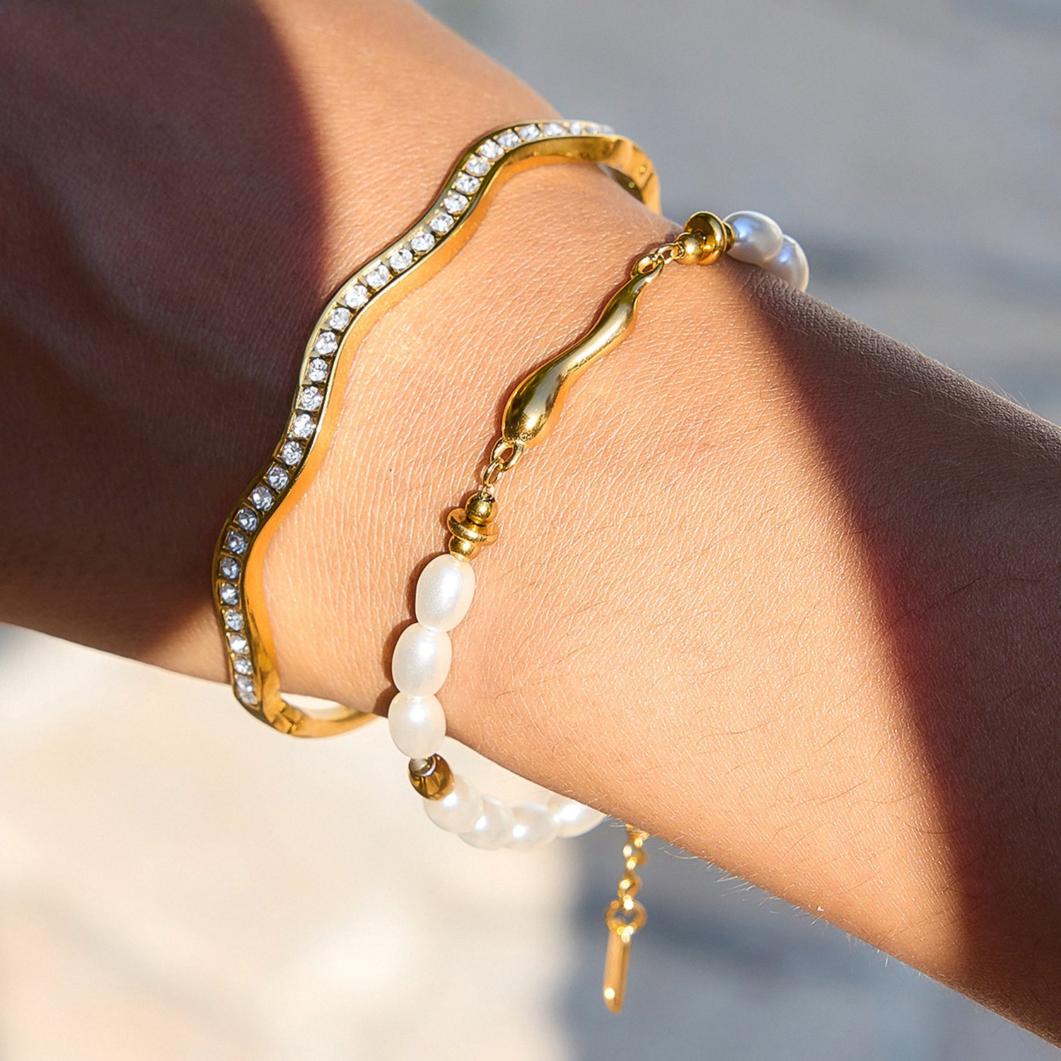 Stainless steel Baroque pearl bracelet