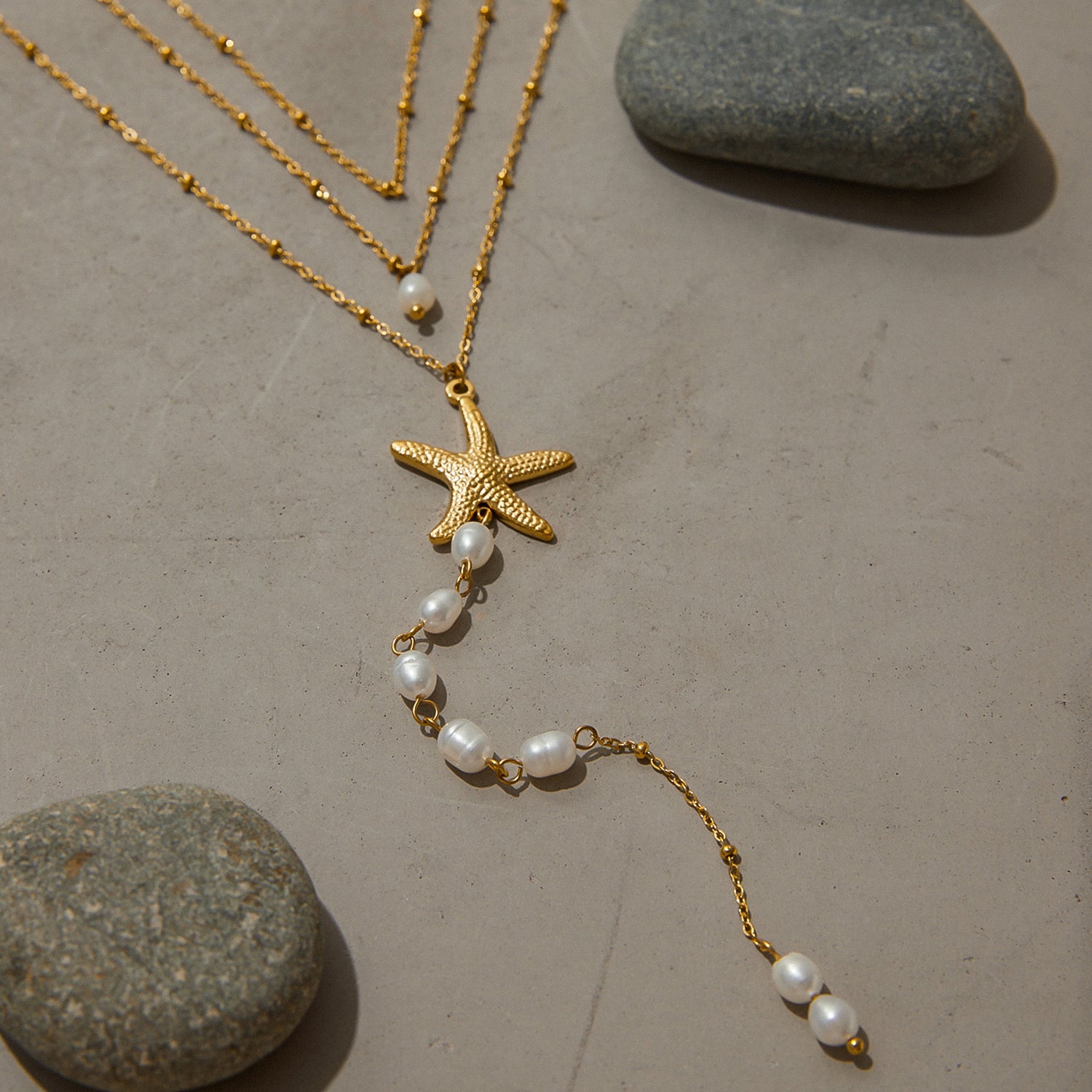 Stainless steel freshwater pearl starfish necklace