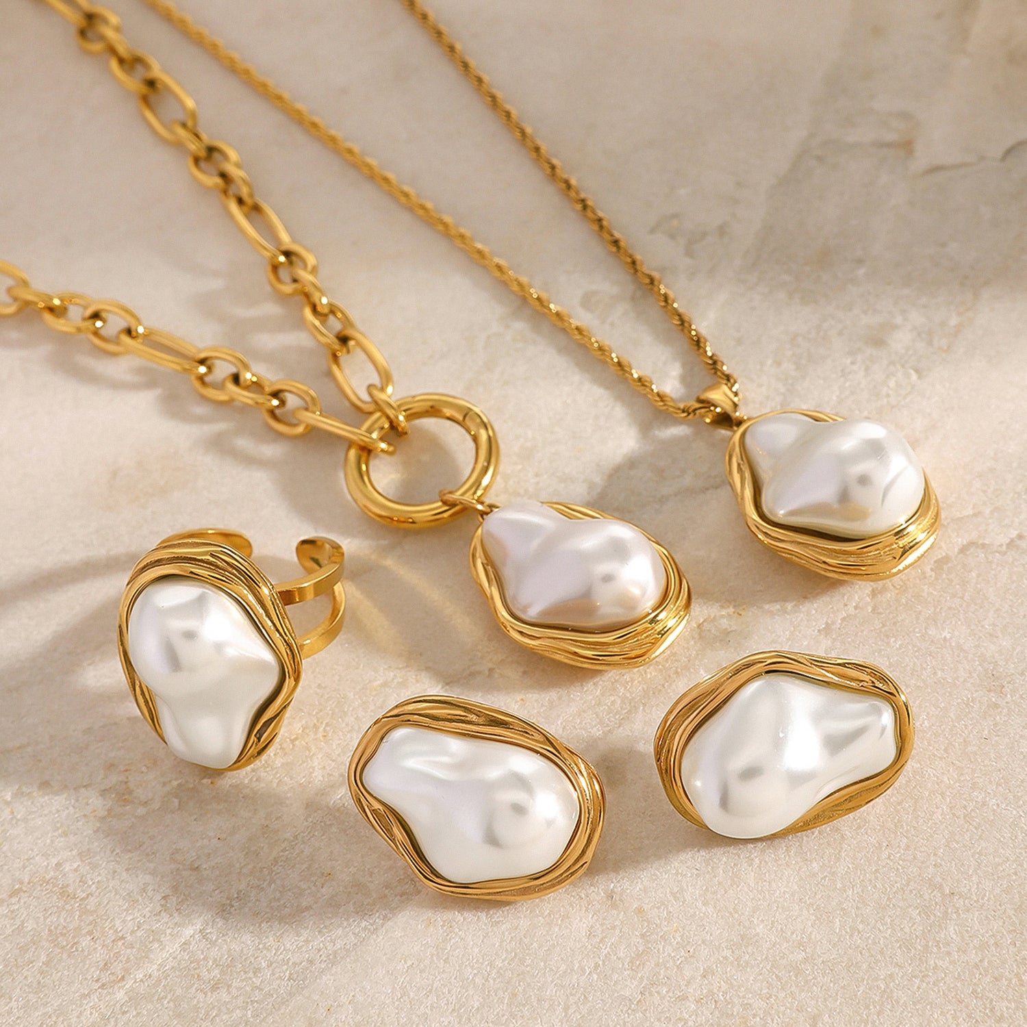 Stainless steel detachable Baroque pearl pendant necklace