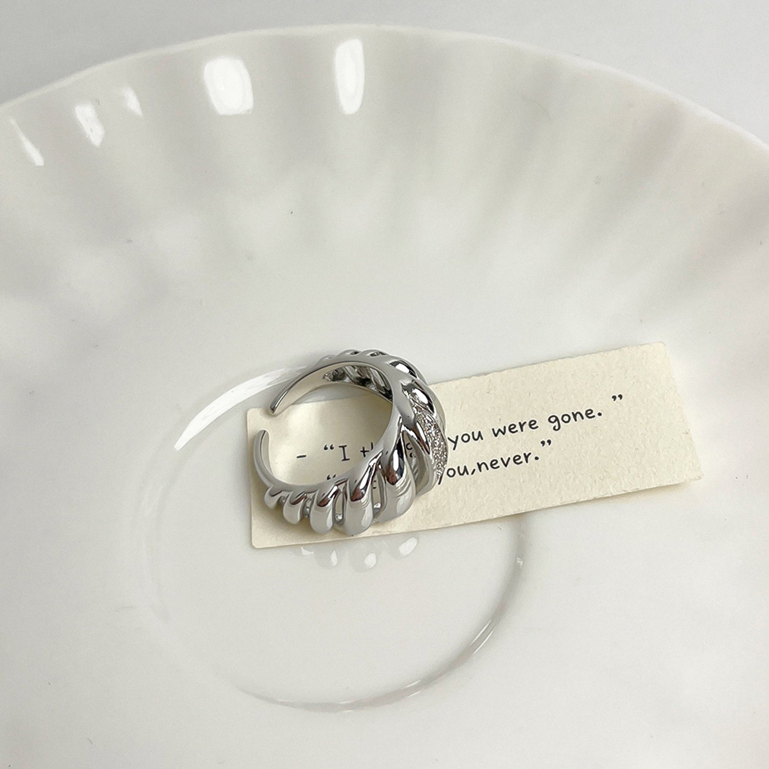 Full diamond threaded open ring