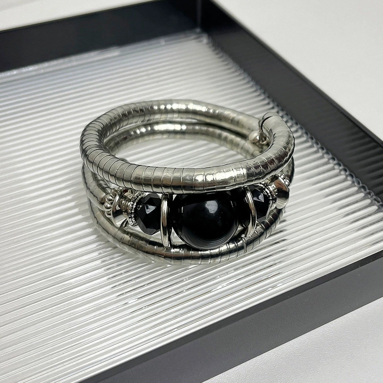 Bohemian-style black round bead multi-layer elastic bracelet