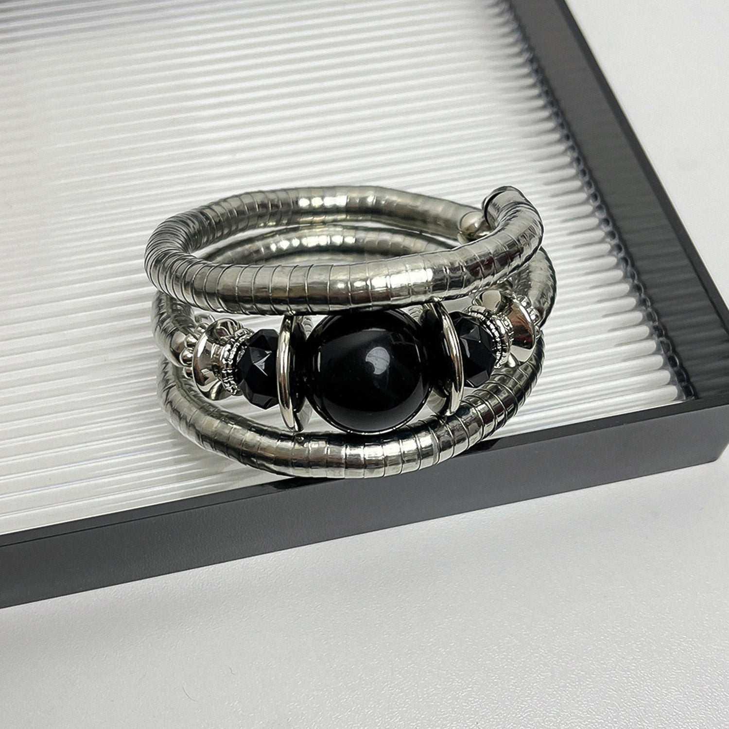 Bohemian-style black round bead multi-layer elastic bracelet