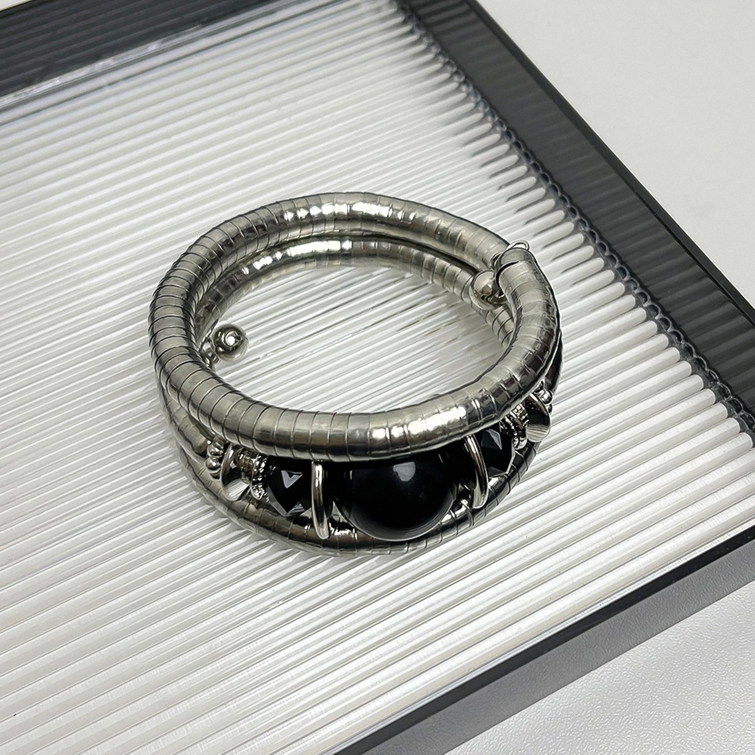 Bohemian-style black round bead multi-layer elastic bracelet