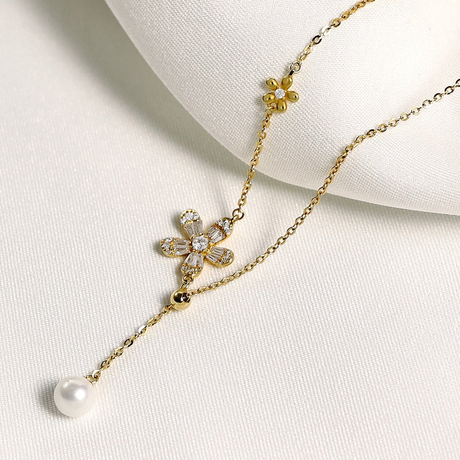 Solar Bloom Necklace