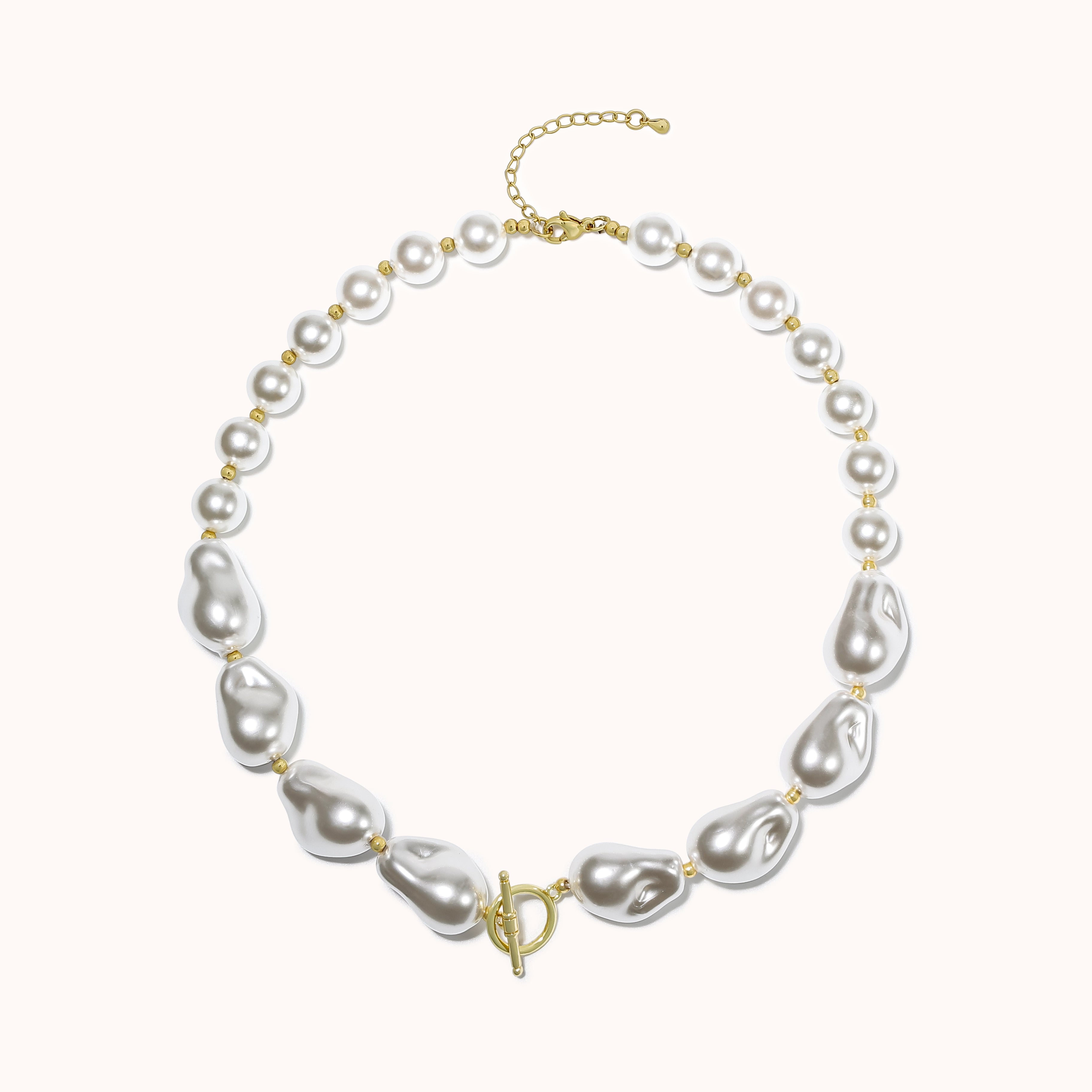 Baroque pearl necklace