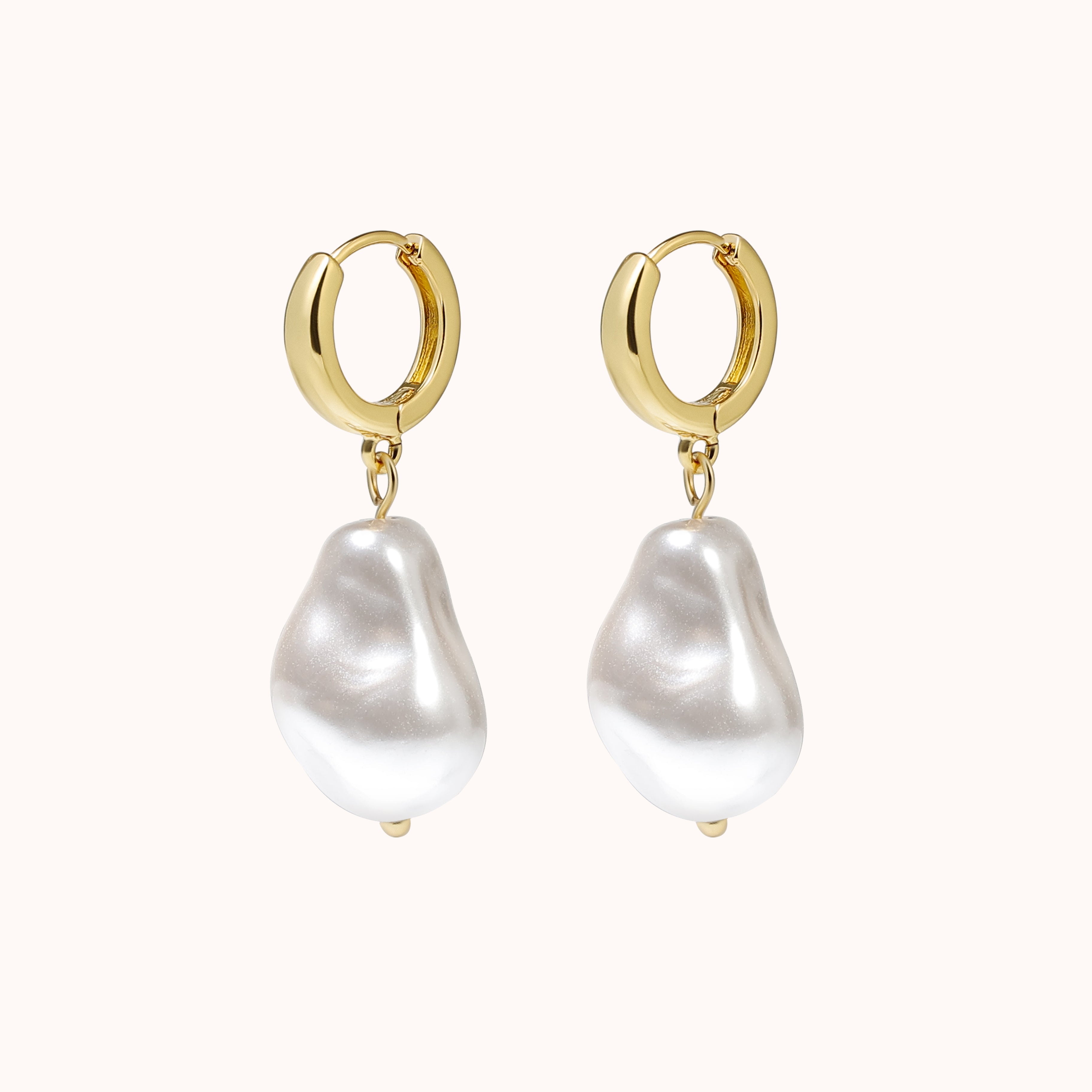 Baroque-shaped pearl earrings