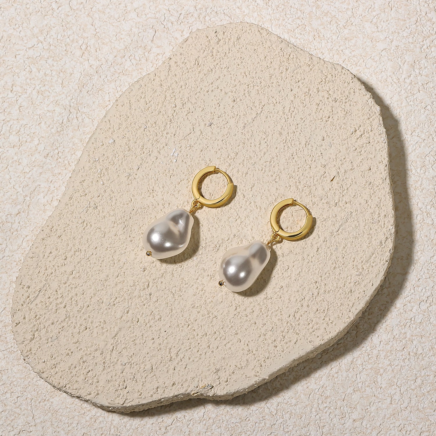Baroque-shaped pearl earrings