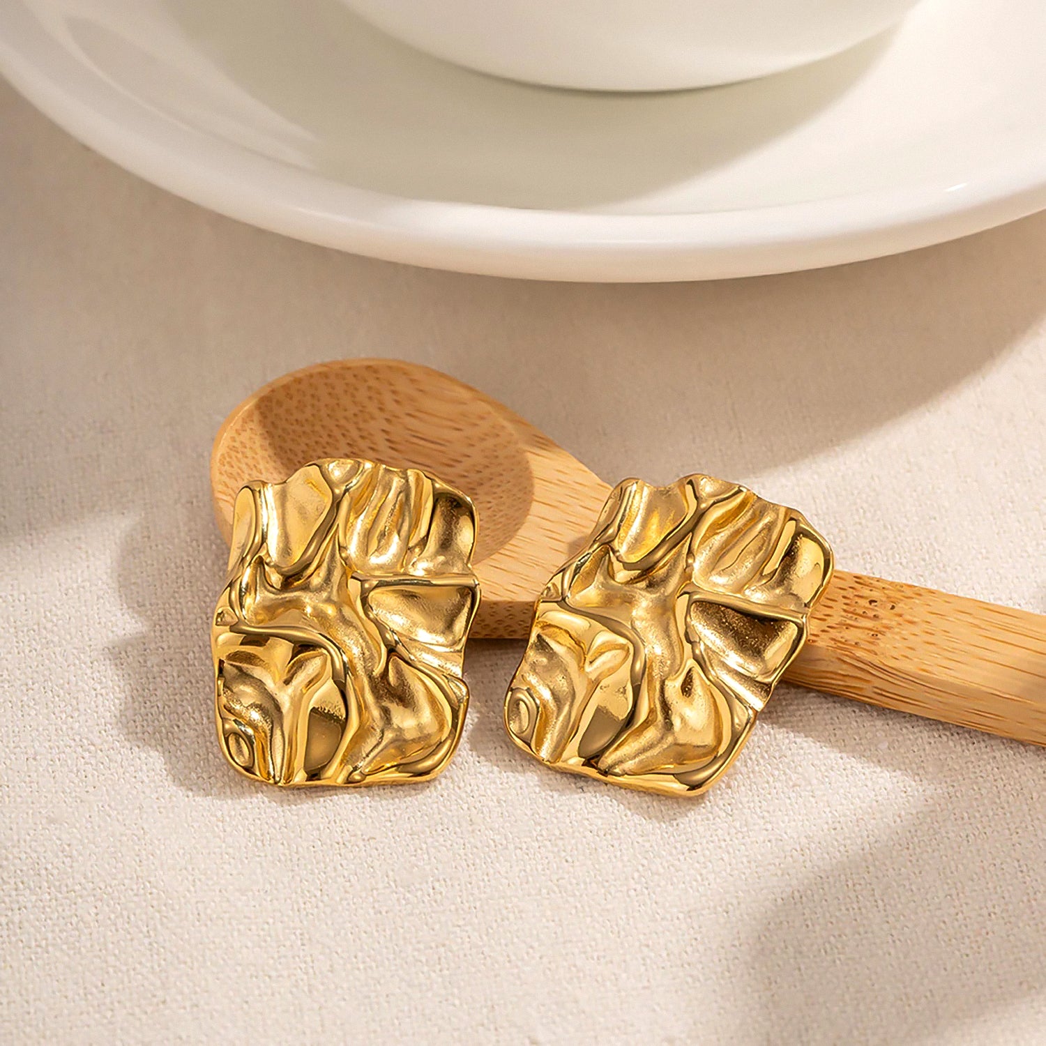 18k Yellow Gold