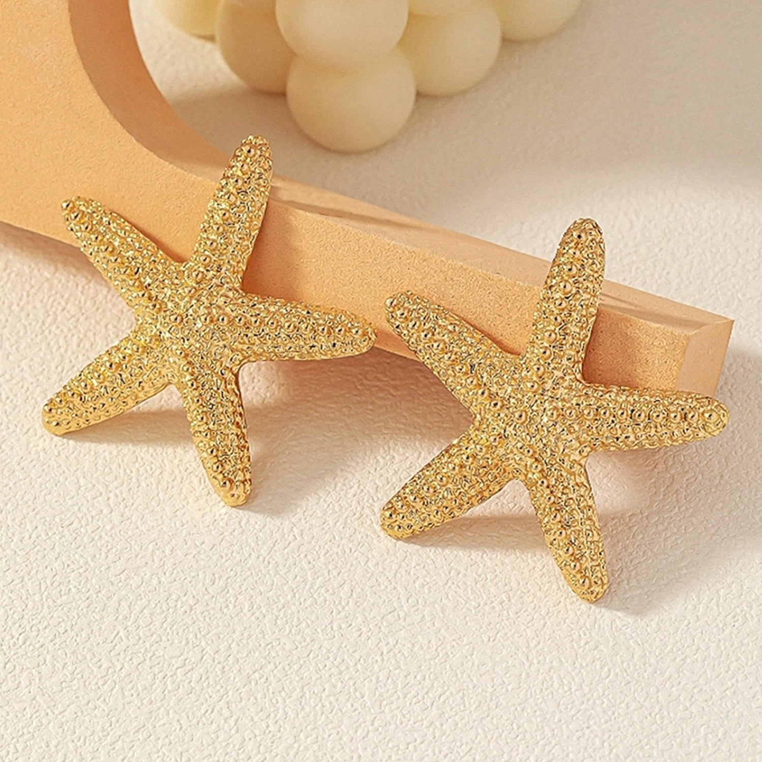 18k Yellow Gold