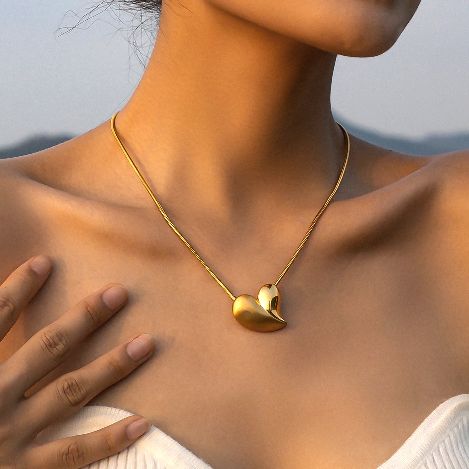 18k Yellow Gold