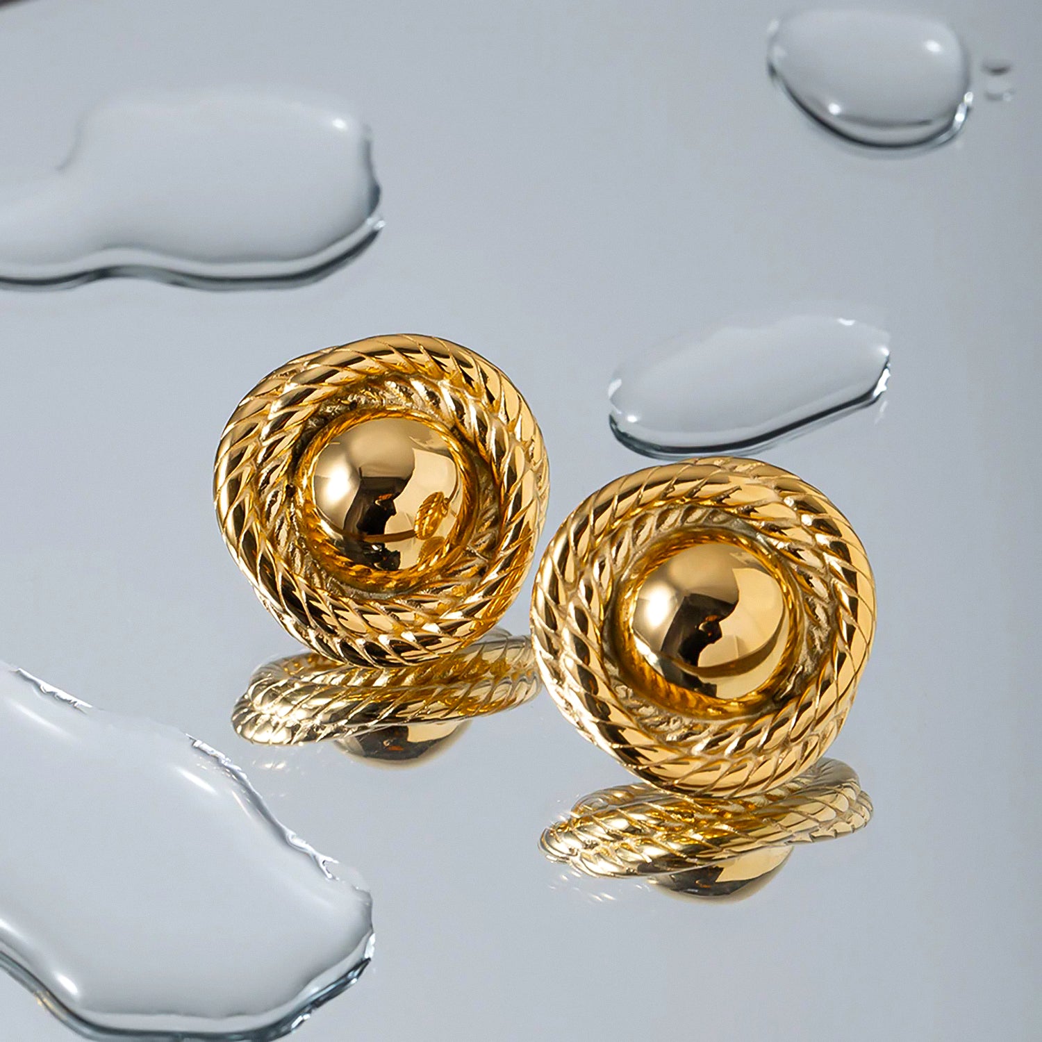 18k Yellow Gold