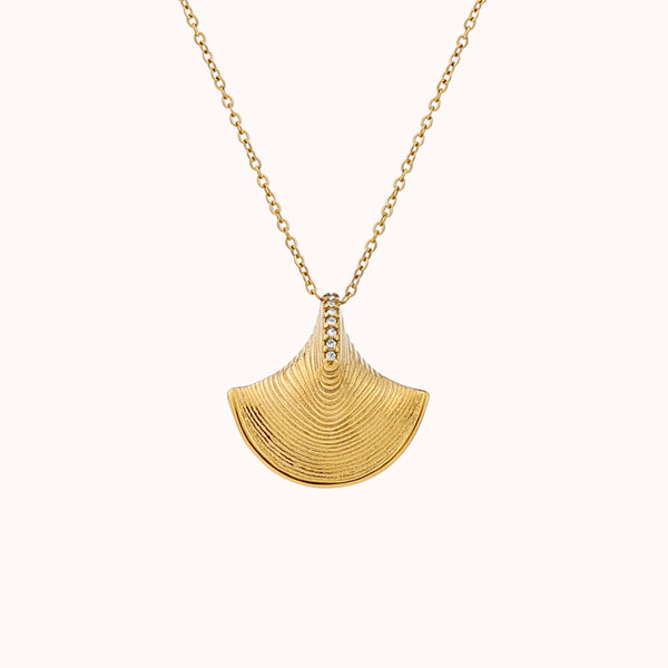French three-dimensional fan-shaped shell zircon pendant necklace